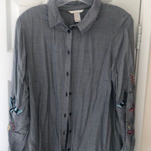 H&M embroidered shirt! New with tags!